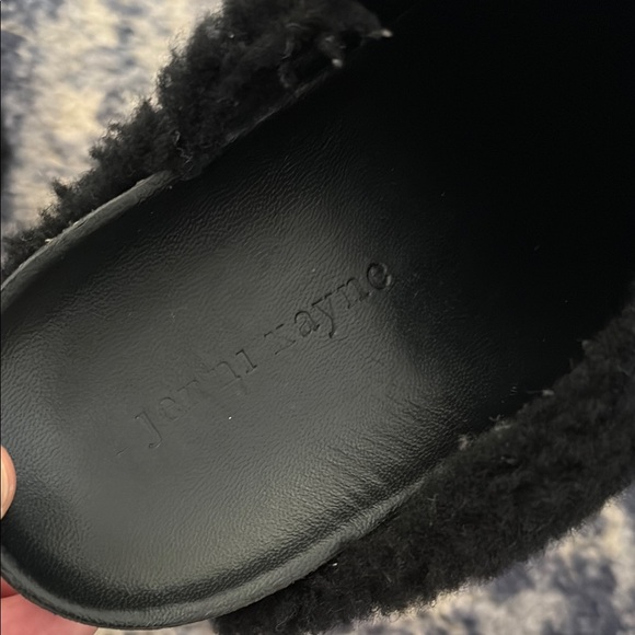 Jenni Kayne Black Fuzzy Clogs - Picture 4 of 5